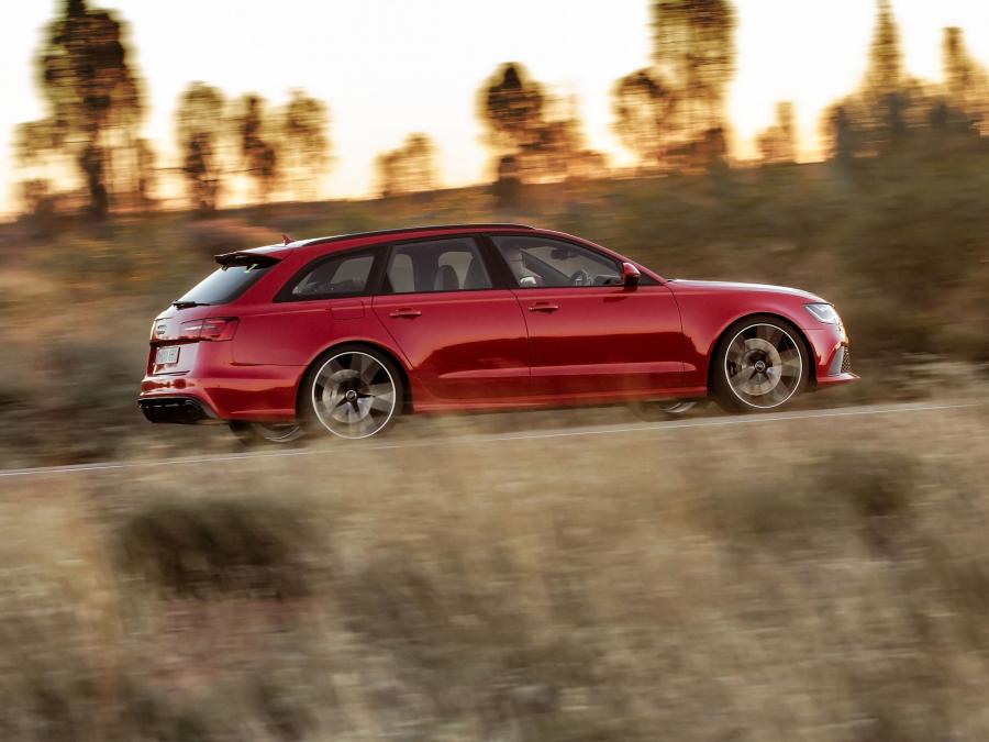  Audi RS6 Avant (4G, C7) 2013 года  (AU) (фото 14 из 26)